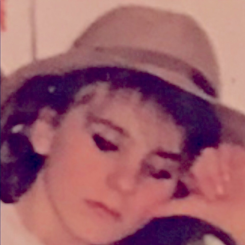 Meet your Posher, Geneviève